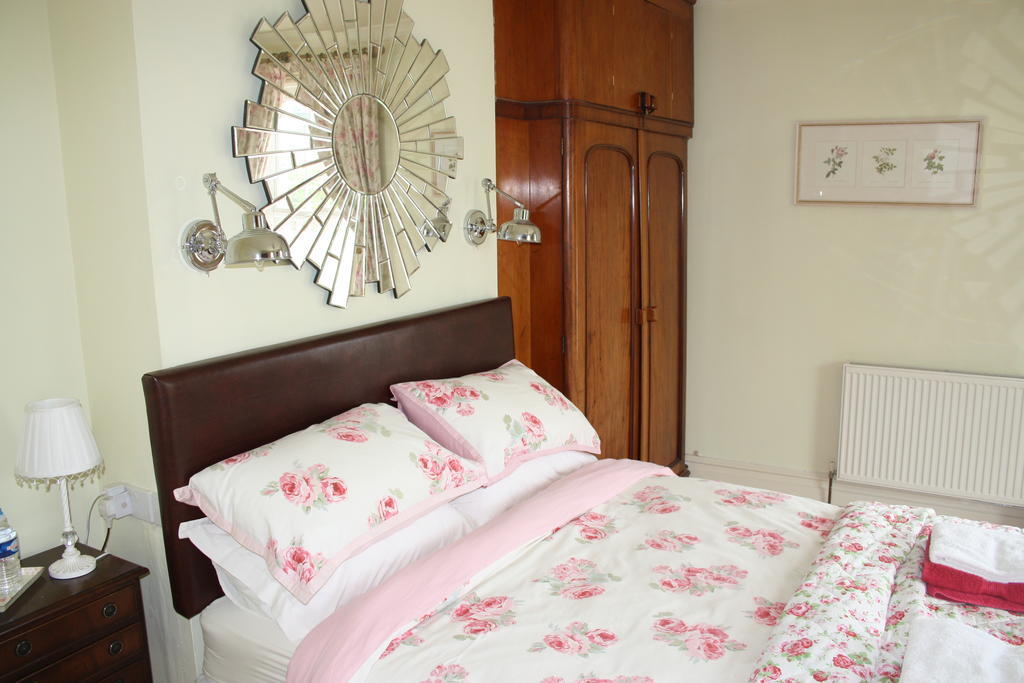 مبيت وإفطار Winfrith Newburgh Cheriton House الغرفة الصورة